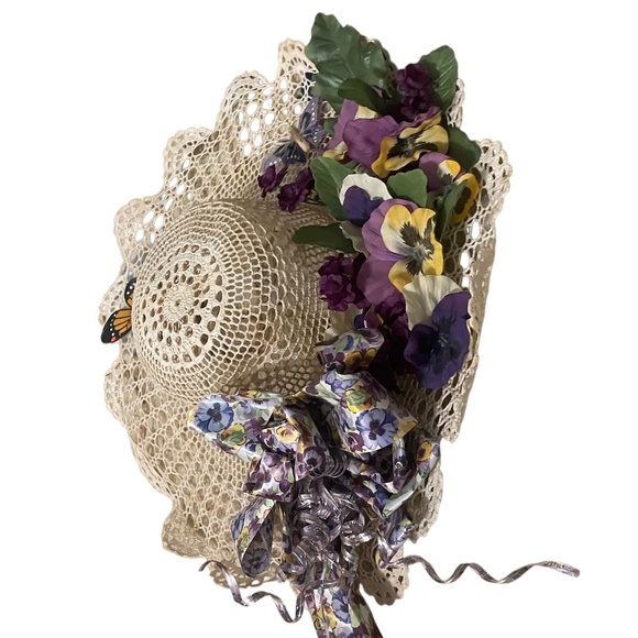 Vintage Crochet Doily Floral Hat - Picture 5 of 10